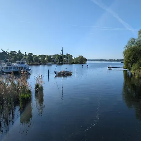 Lendelhaus & Historische Saftfabrik 公寓 *