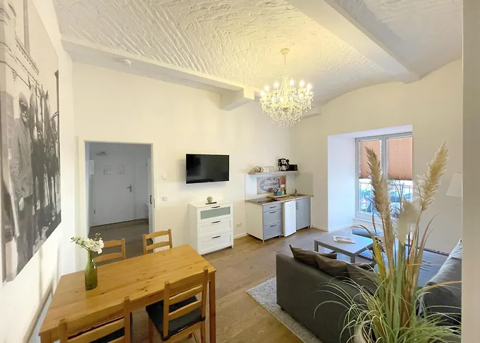 Lendelhaus & Historische Saftfabrik * ヴェルダー